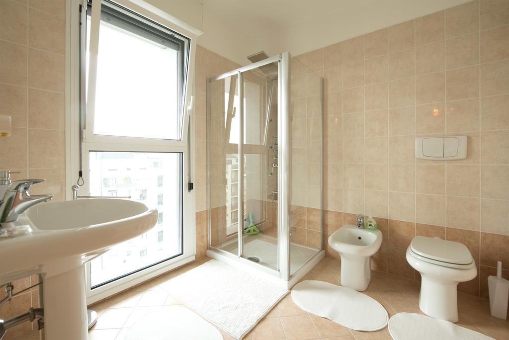 New Luxury Attic Santa Giulia Expo Apartment Milan Bagian luar foto